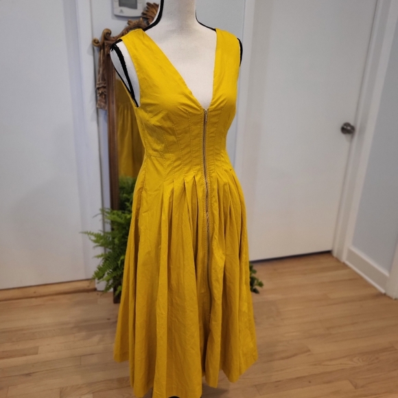 Anthropologie Elegant Yellow Sleeveless Dress - Picture 7 of 11